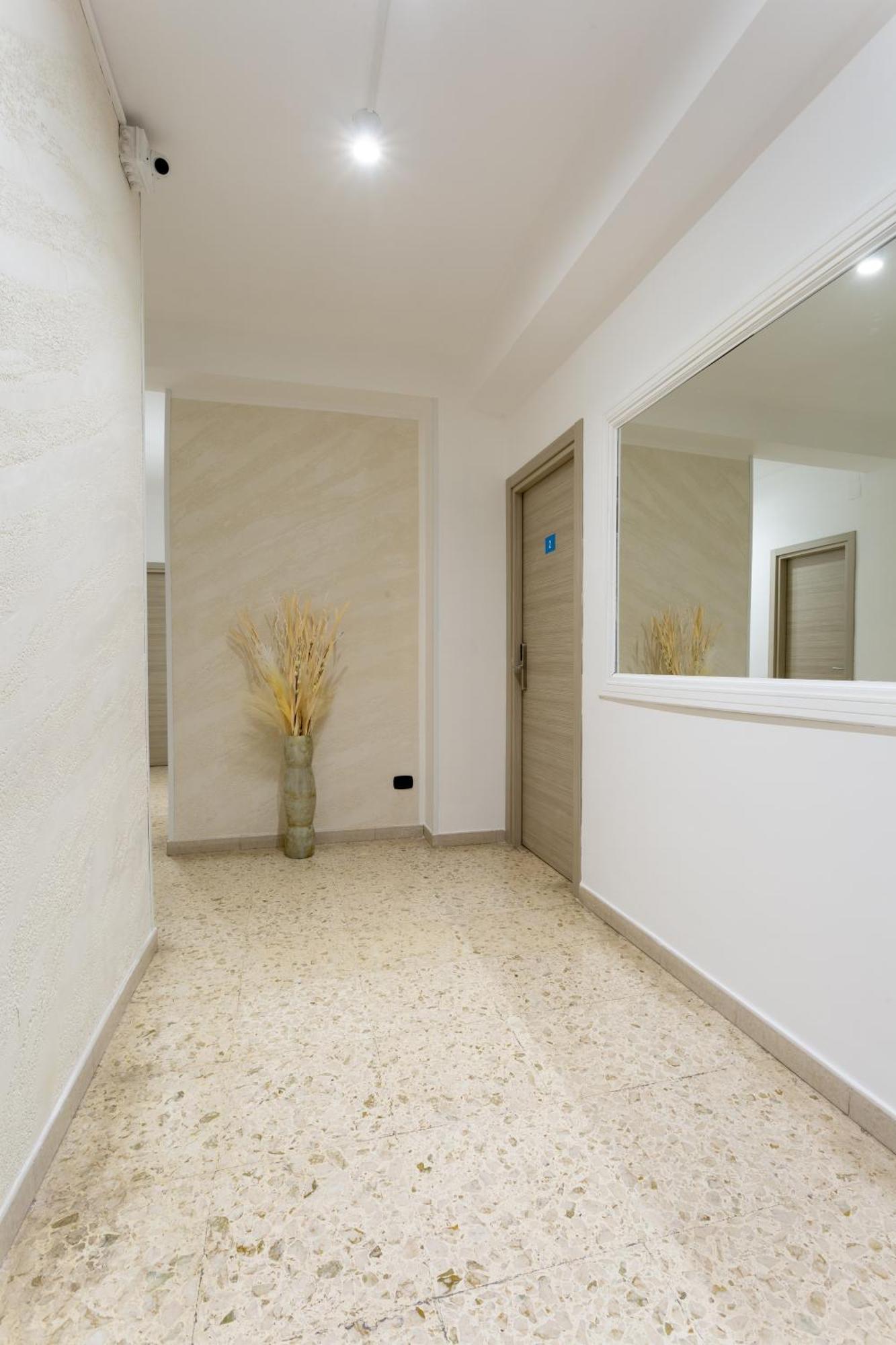Napoli Fly Guest House 290 Kültér fotó