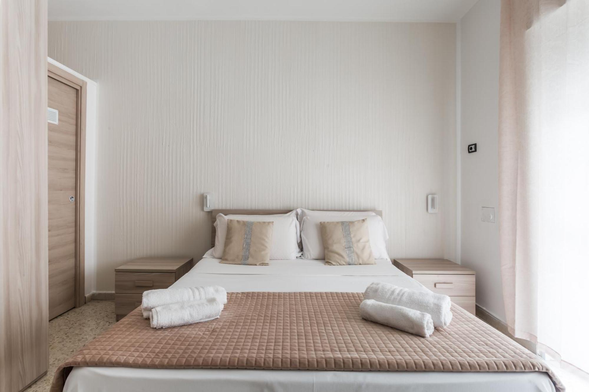 Napoli Fly Guest House 290 Kültér fotó