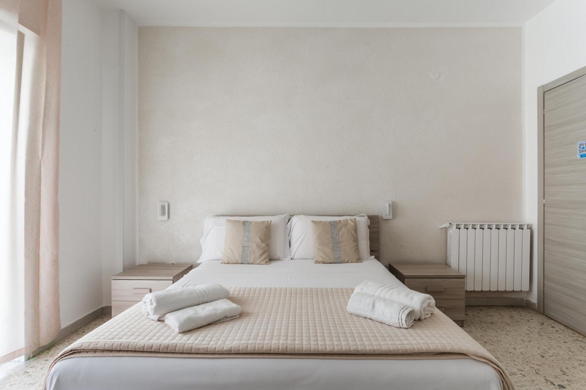 Napoli Fly Guest House 290 Kültér fotó